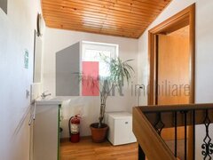 Domenii vila locatie excelenta